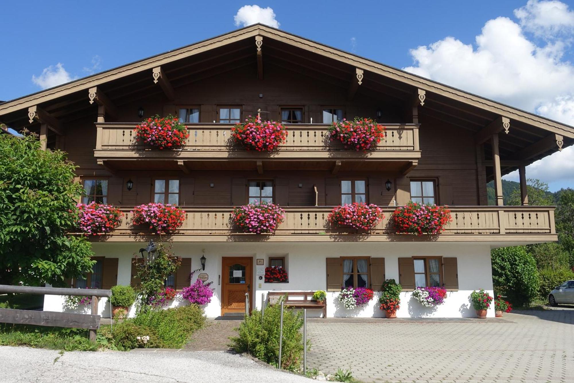 Apartamento Haus Schmiederer Reit im Winkl Exterior foto